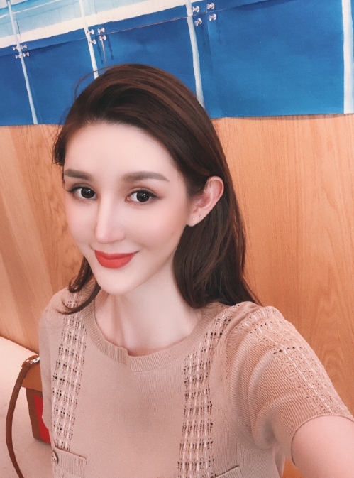 张婉婷的第一张照片--龙岩婚介网