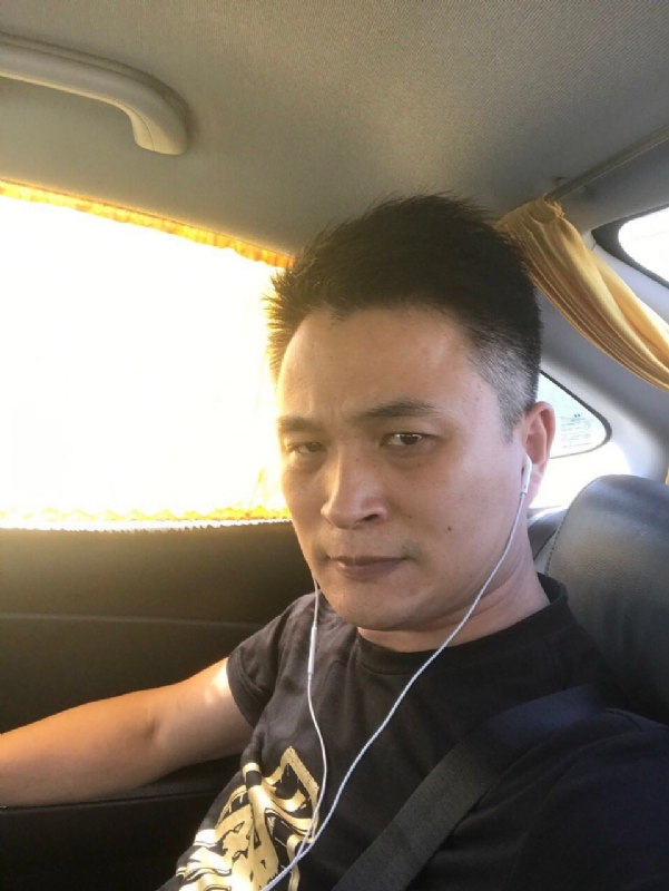 罗的第二张照片--龙岩婚介网