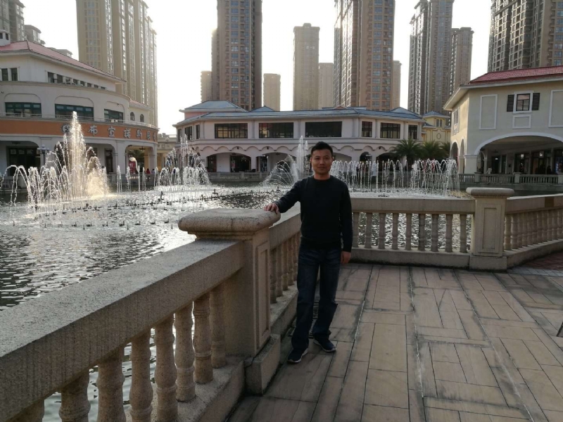 光圈的第二张照片--龙岩婚介网