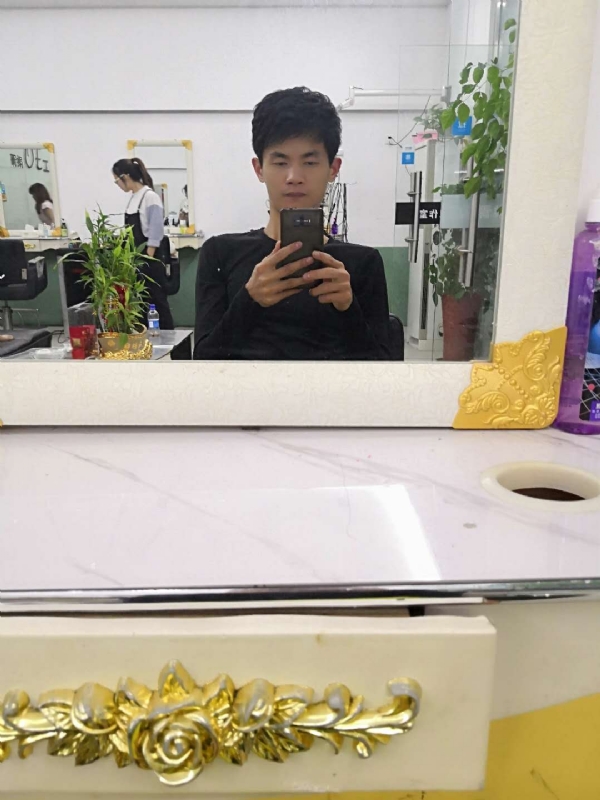 小九玖的第一张照片--龙岩婚介网