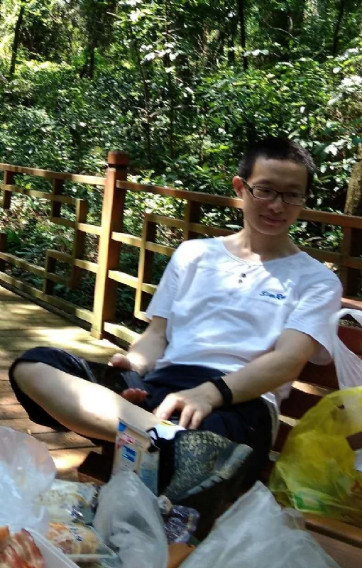 亲临的第一张照片--龙岩婚介网