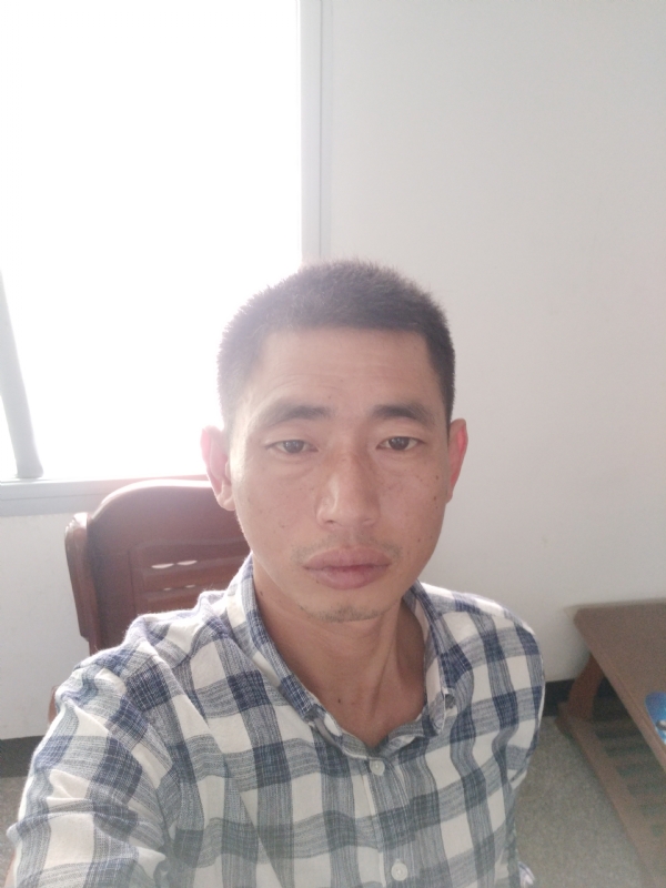 不期而遇的第一张照片--龙岩婚介网