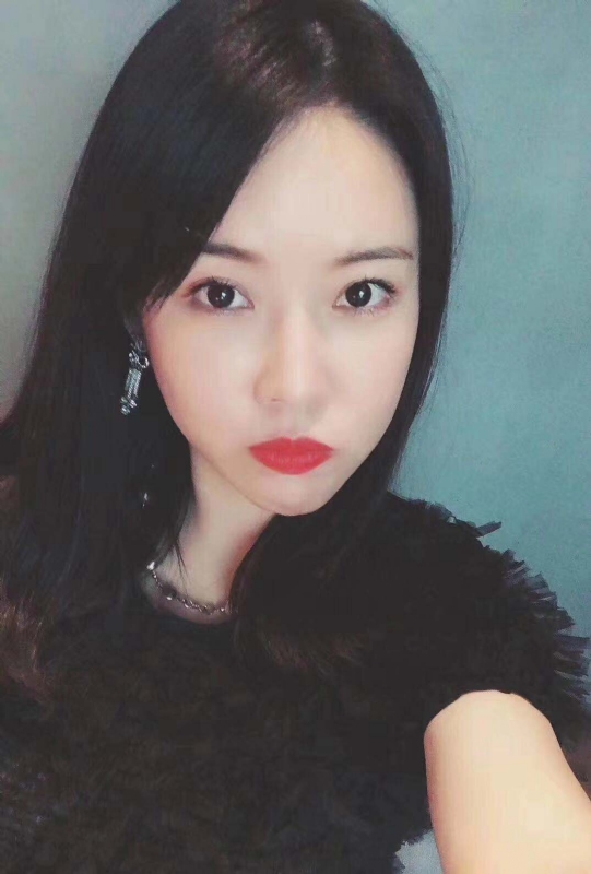 李莉的第二张照片--龙岩婚介网