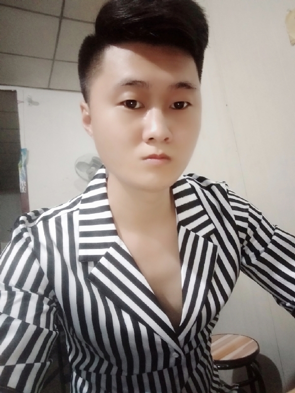 随遇而安的第一张照片--龙岩婚介网