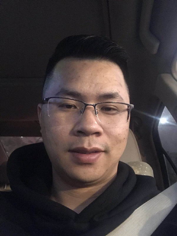 心飞扬的第一张照片--龙岩婚介网