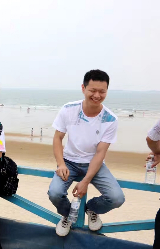 A乐米的第一张照片--龙岩婚介网