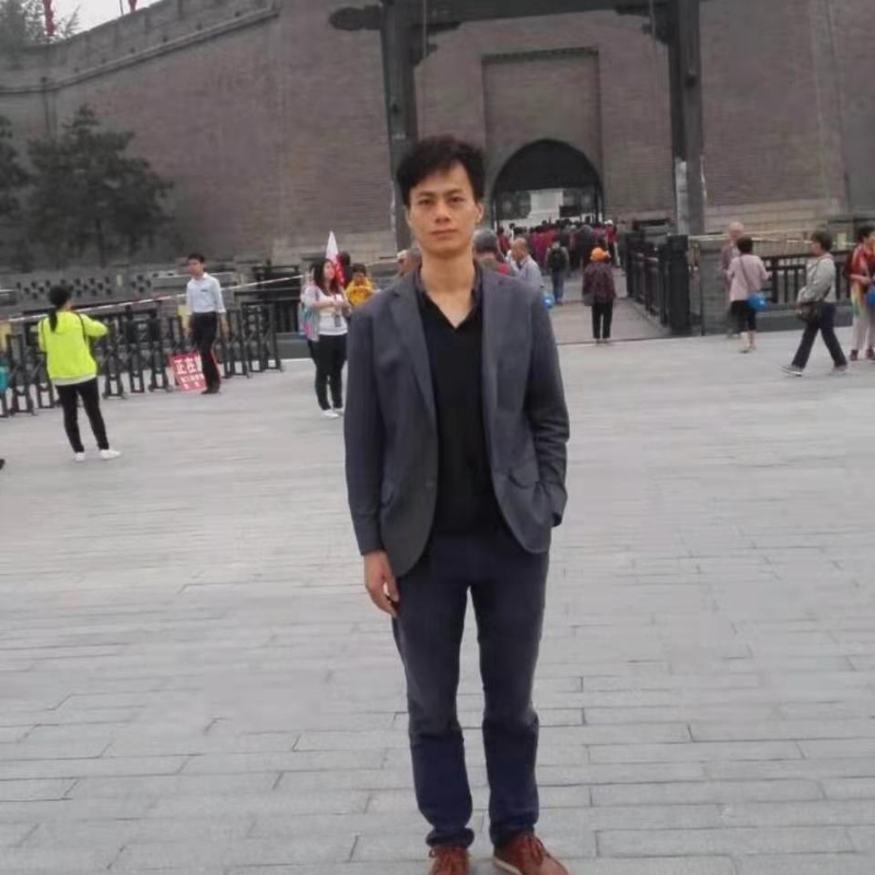 认真的第一张照片--龙岩婚介网