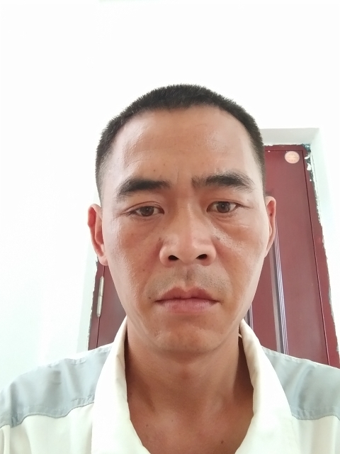 寻爱的第一张照片--龙岩婚介网