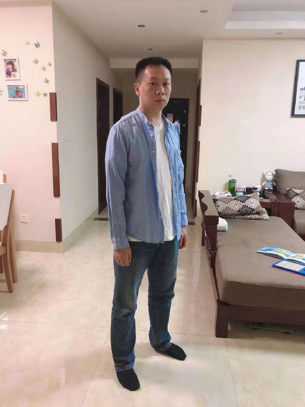 以勒的第一张照片--龙岩婚介网
