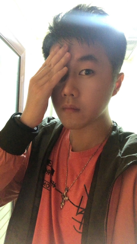 尐坏坏的第一张照片--龙岩婚介网