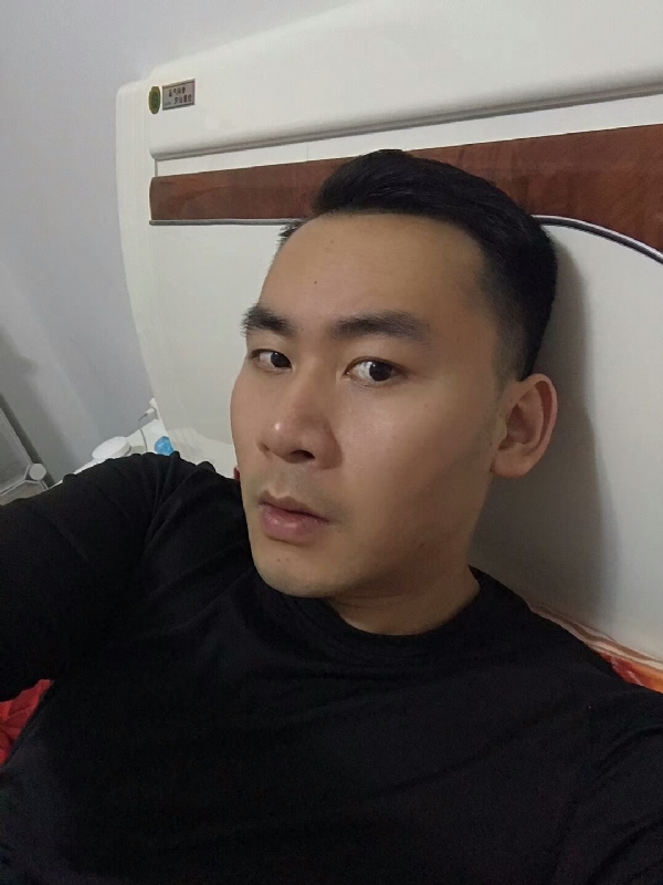 领悟的第一张照片--龙岩婚介网