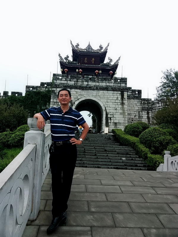 真心的龙的第六张照片--龙岩婚介网