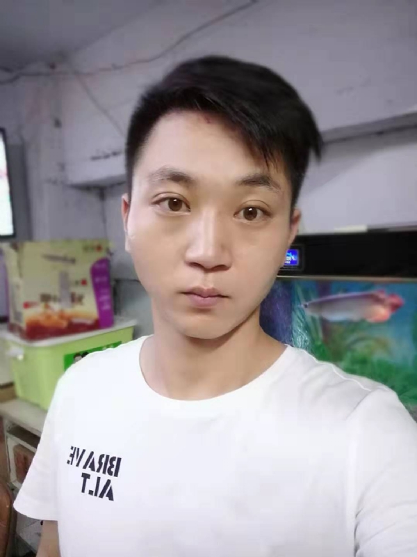 七秒记忆的第一张照片--龙岩婚介网