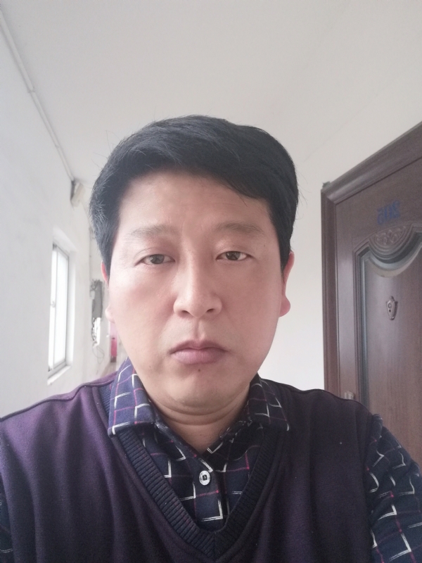 夜色温柔的第四张照片--龙岩婚介网