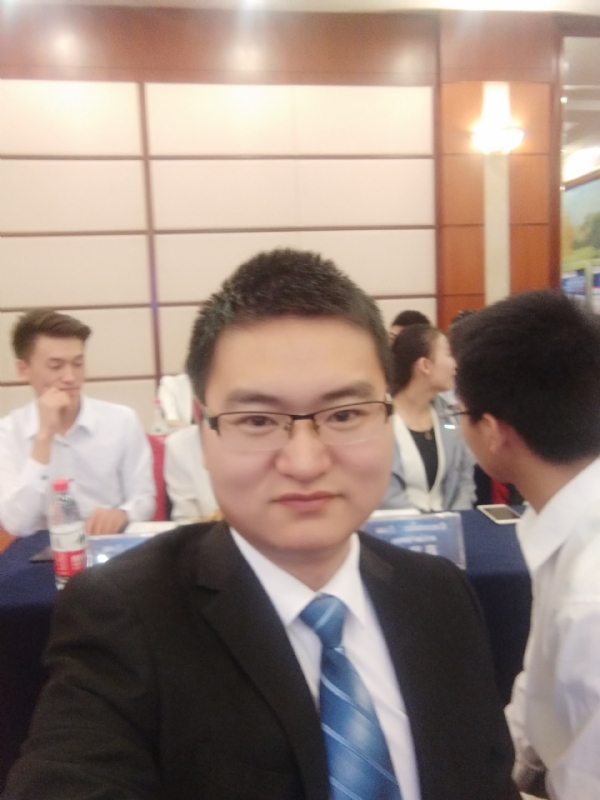 慕秋的第一张照片--龙岩婚介网