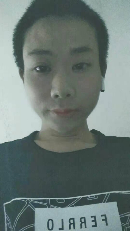 水中月的第一张照片--龙岩婚介网