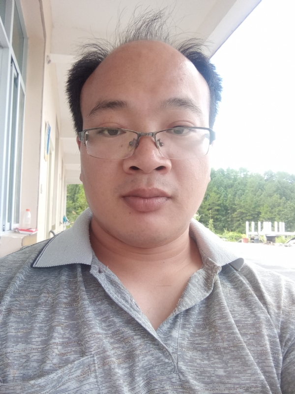 蓝色星空的第一张照片--龙岩婚介网