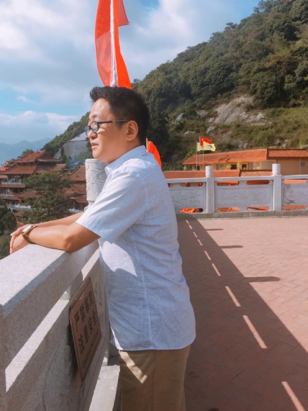 安斌的第一张照片--龙岩婚介网