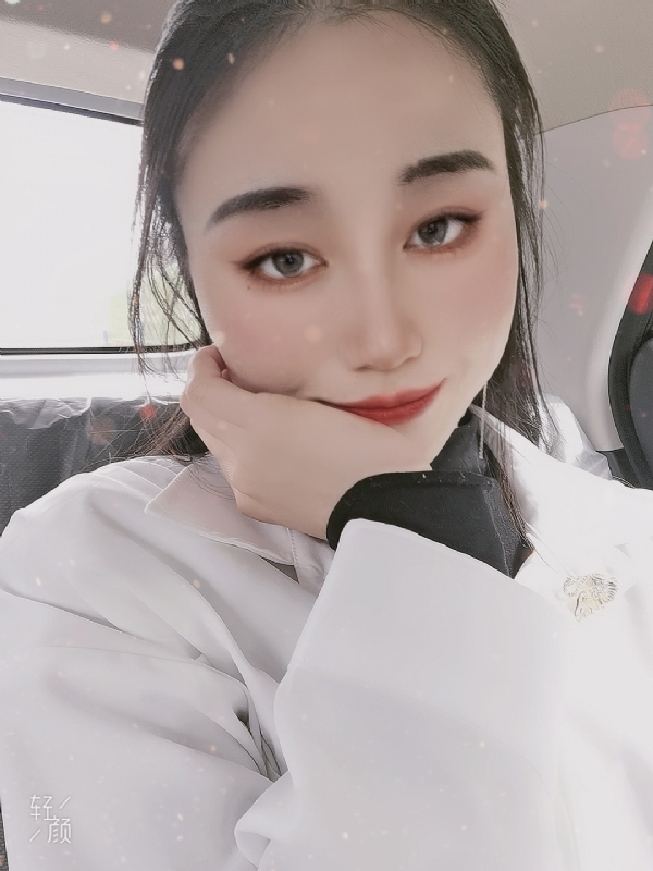 丽丽的第二张照片--龙岩婚介网