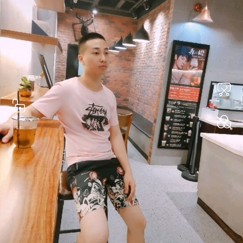 /%99的第一张照片--龙岩婚介网