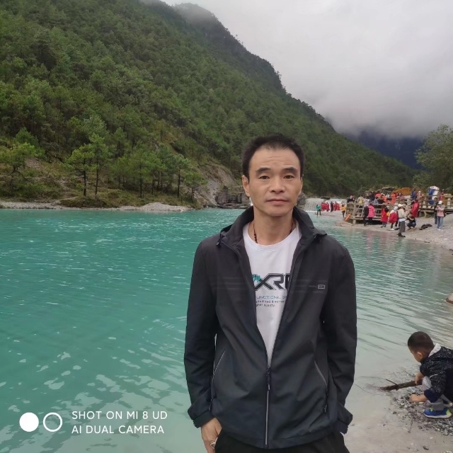 流星的第一张照片--龙岩婚介网