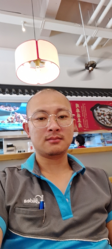 择一人相老的第一张照片--龙岩婚介网