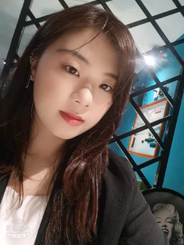 带翅膀的小猫的第一张照片--龙岩婚介网