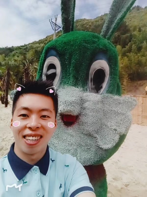 爱就要向前冲的第一张照片--龙岩婚介网