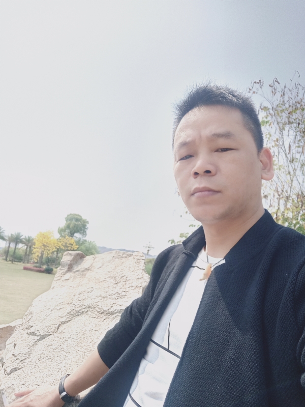 受伤的人的第一张照片--龙岩婚介网