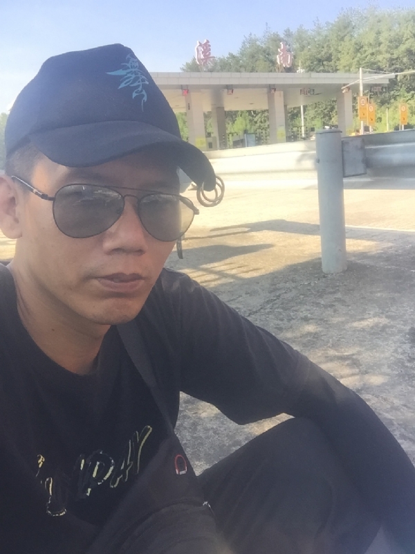 为你再疯一次的第一张照片--龙岩婚介网