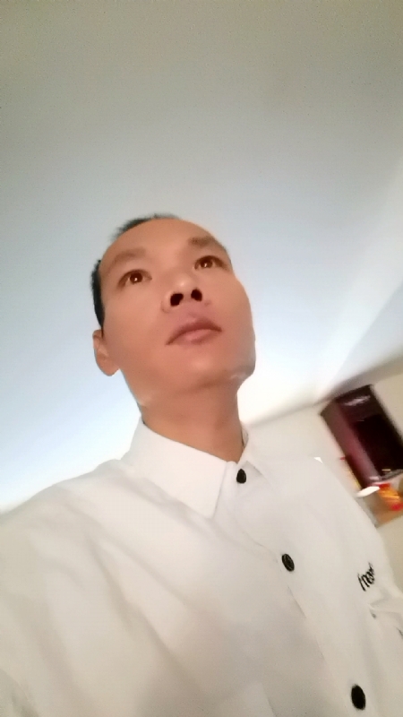 只影向谁去的第五张照片--龙岩婚介网