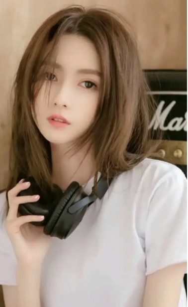 小花花的第一张照片--龙岩婚介网