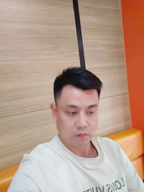 不知道的第三张照片--龙岩婚介网