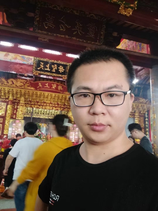 天哥的第一张照片--龙岩婚介网