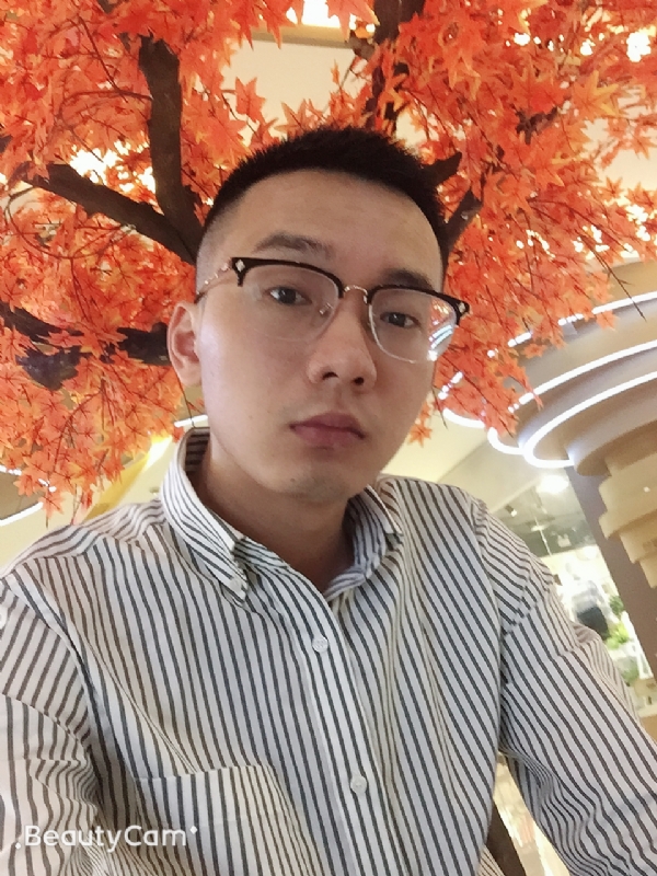 老-boy的第一张照片--龙岩婚介网