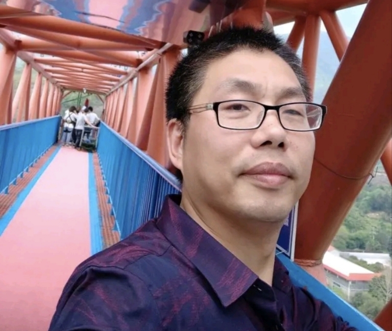 山羊的第一张照片--龙岩婚介网
