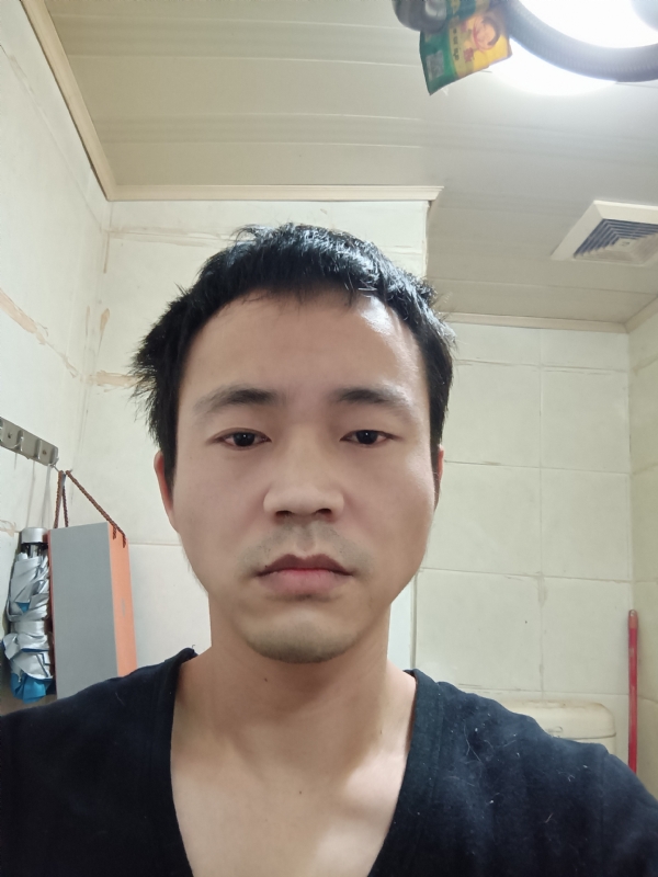 守望天空的第一张照片--龙岩婚介网