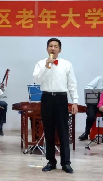 十月红枫的第八张照片--龙岩婚介网