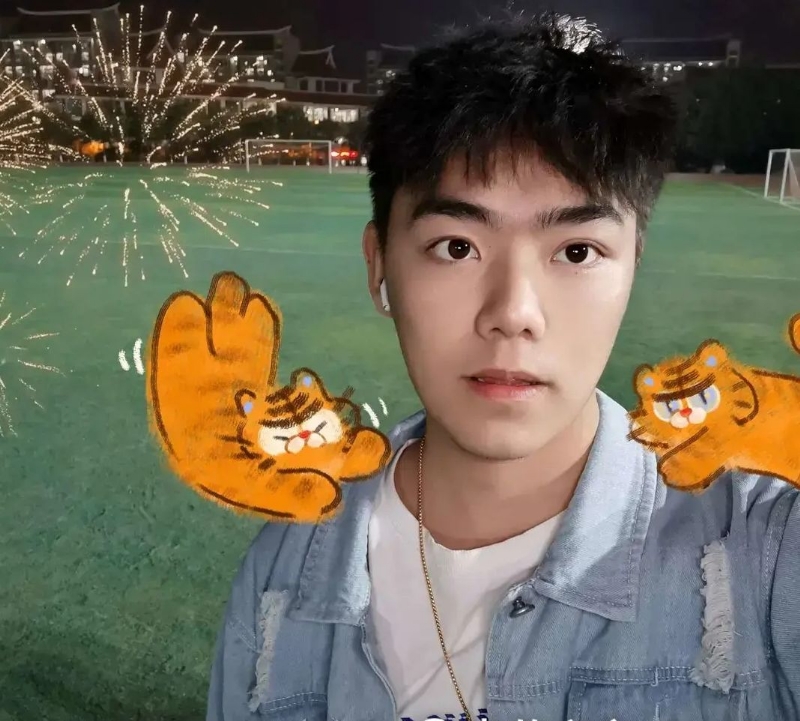 太累了的第一张照片--龙岩婚介网