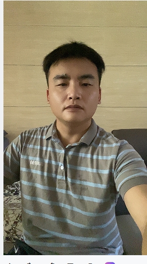 走在红毯那一天的第一张照片--龙岩婚介网