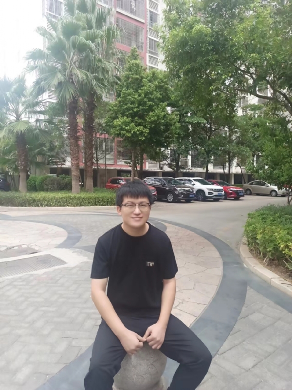等闲的第三张照片--龙岩婚介网