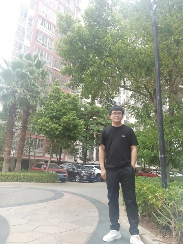 等闲的第四张照片--龙岩婚介网