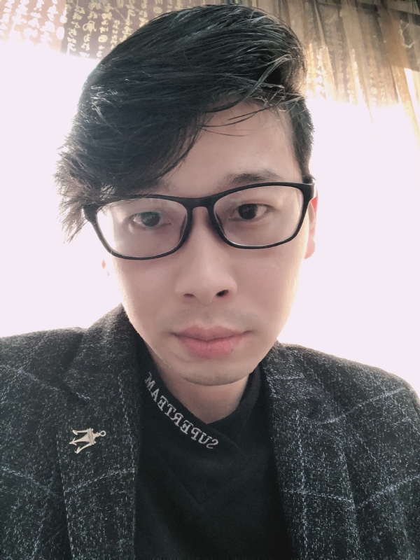 在等一个人的第一张照片--龙岩婚介网