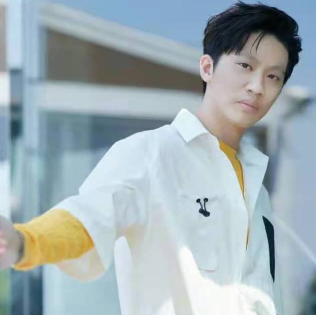 极品楚男的第二张照片--龙岩婚介网