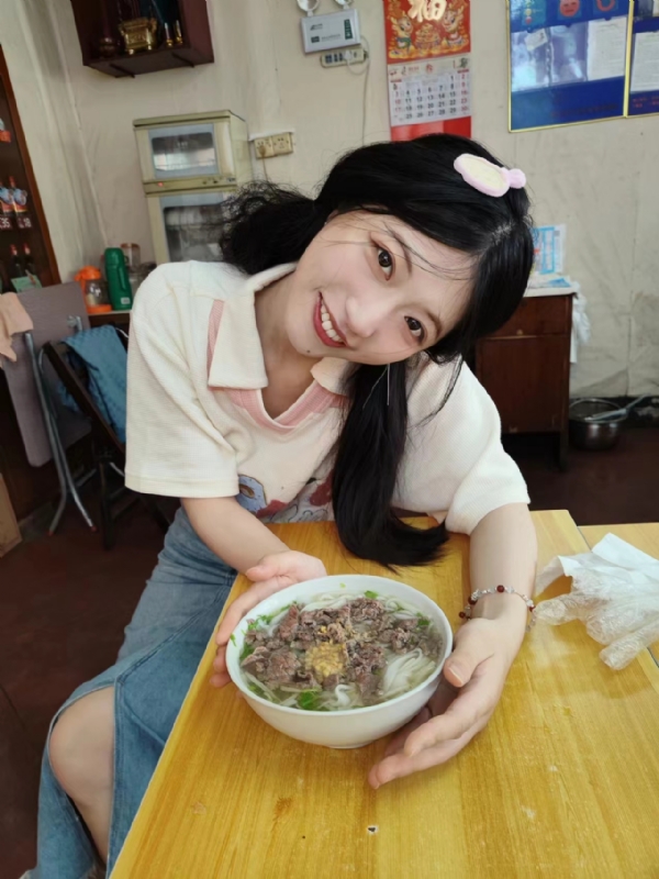 甜果的第二张照片--龙岩婚介网