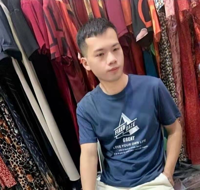 萃臻的第一张照片--龙岩婚介网