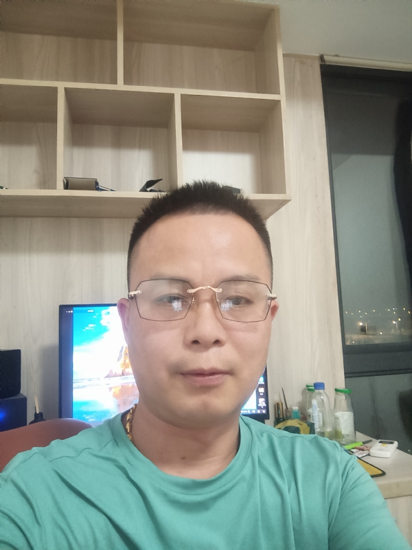 逍遥霸道的第一张照片--龙岩婚介网