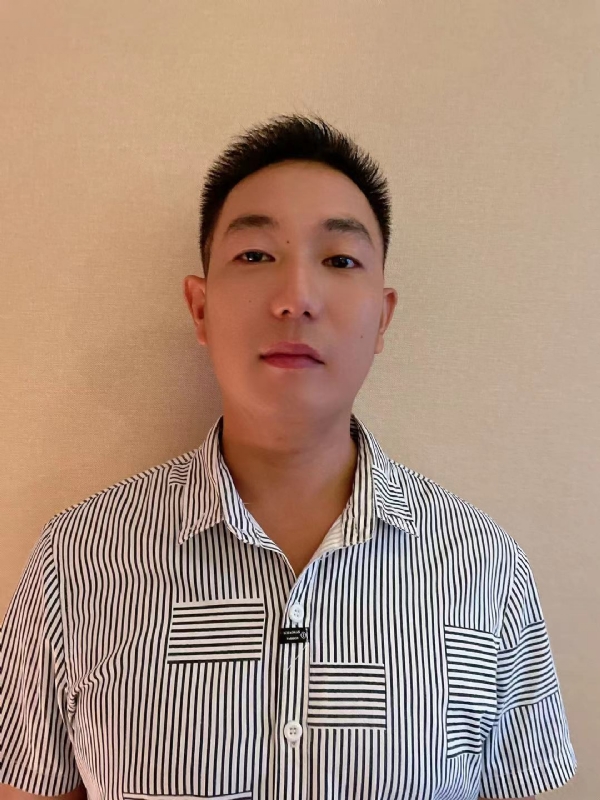 陈先生的第三张照片--龙岩婚介网