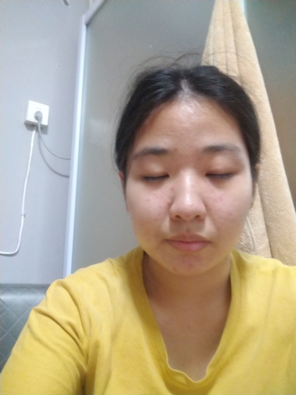 叶子的第一张照片--龙岩婚介网